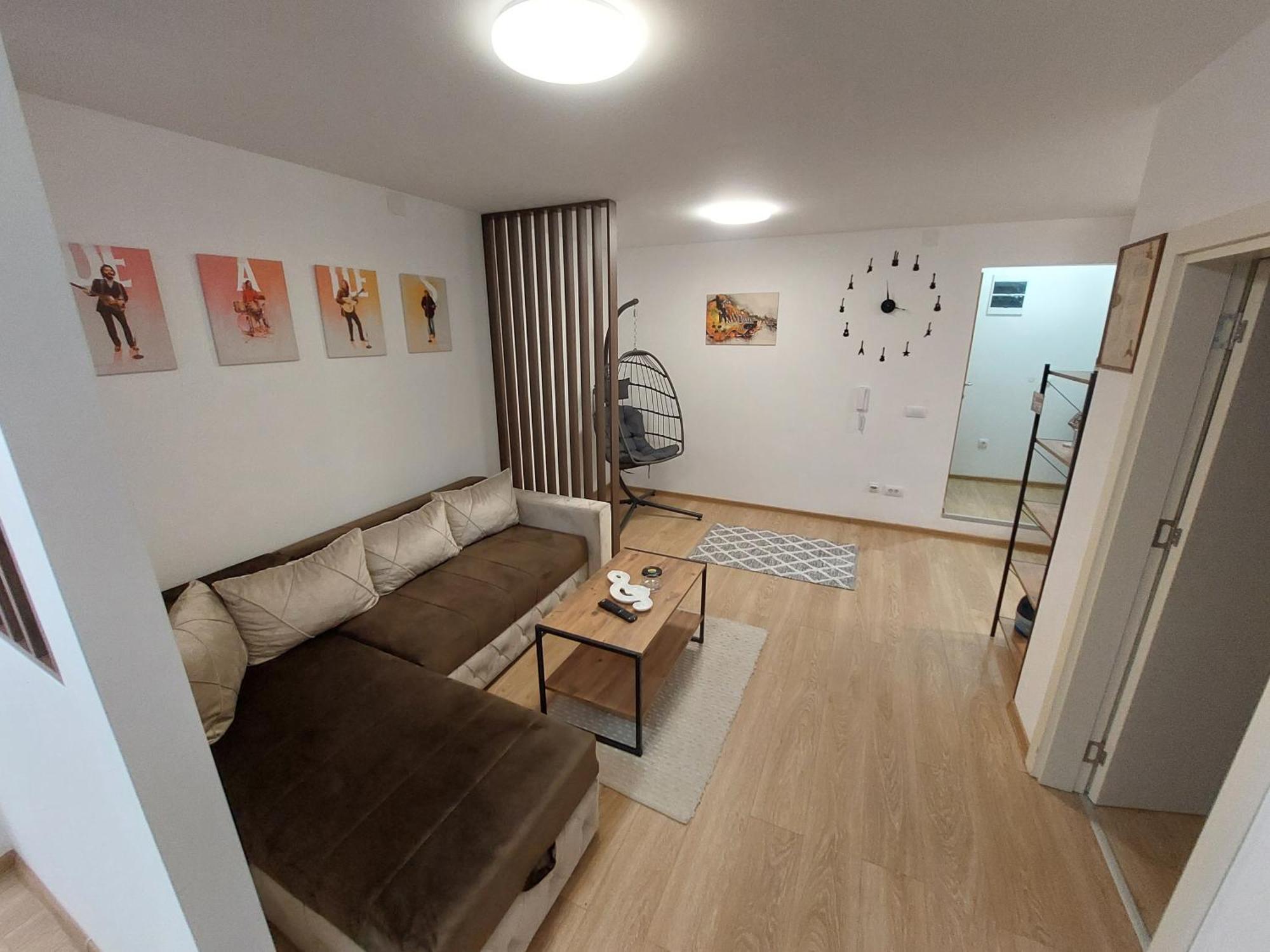 Apartman Muzika ג'אגודינה מראה חיצוני תמונה