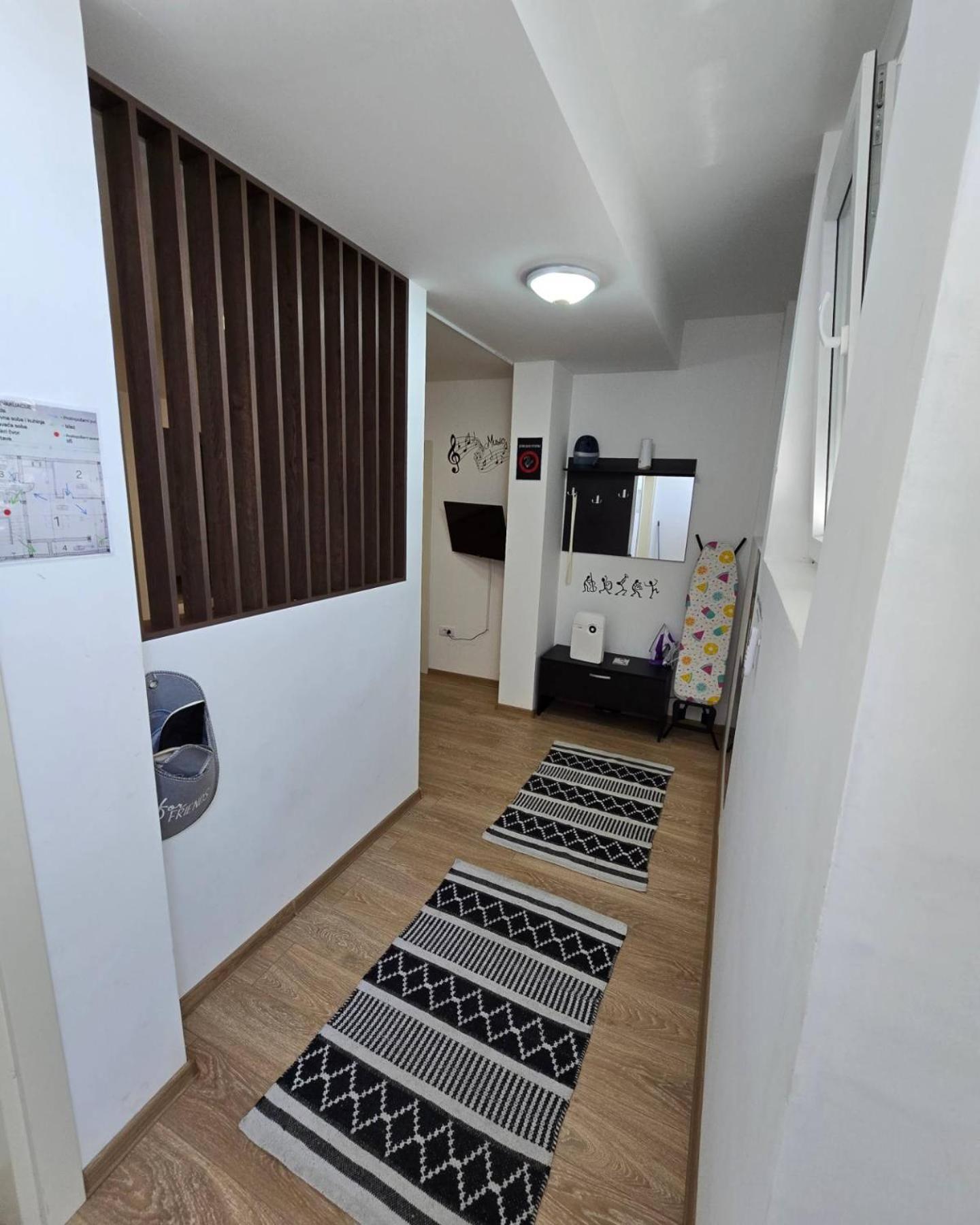 Apartman Muzika ג'אגודינה מראה חיצוני תמונה